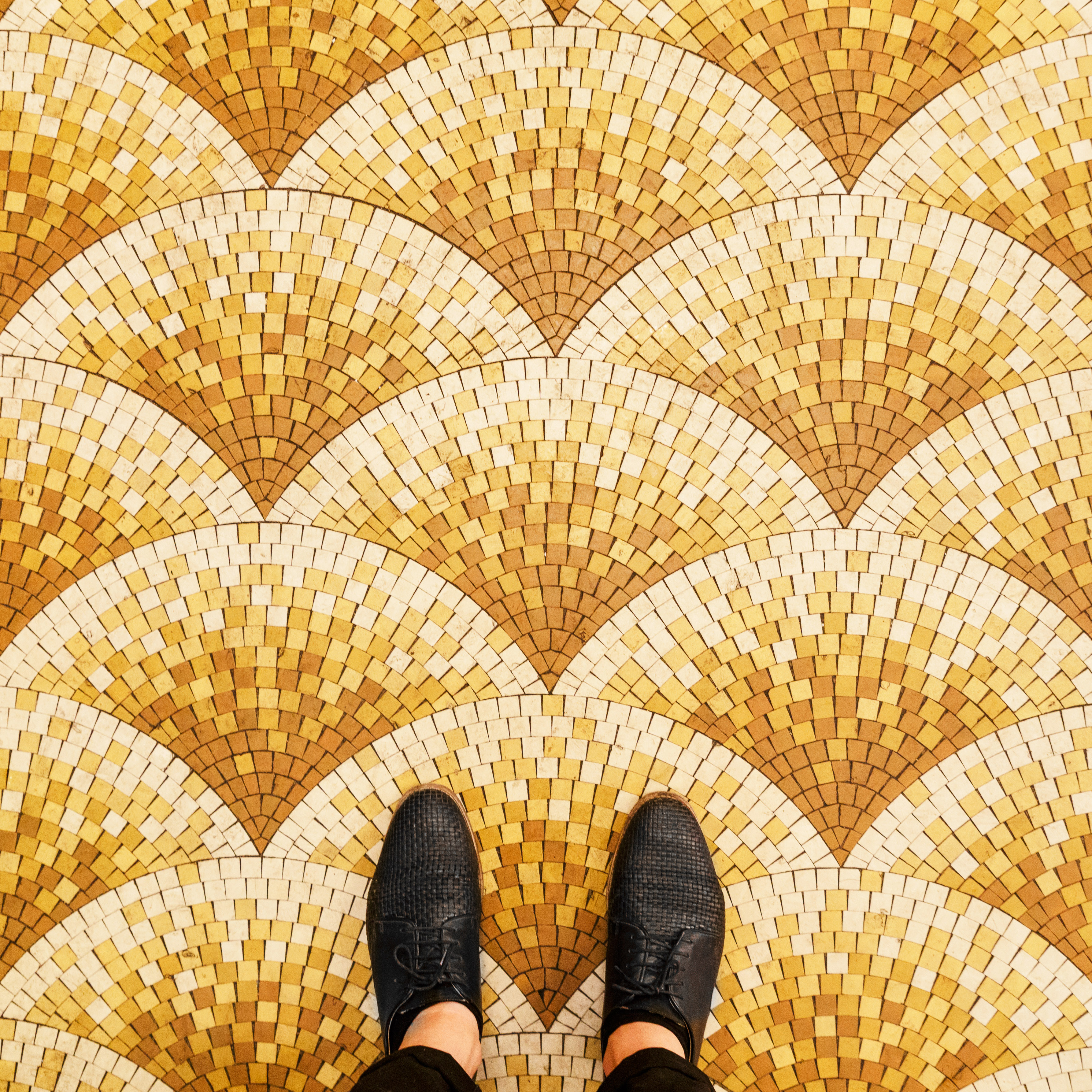 “Parisian Floors”, Balade Créative à Paris